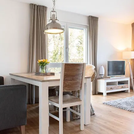 Strandvilla Augustusbad 17 *
